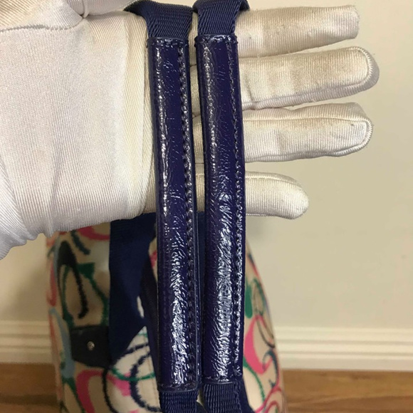 ❤️❤️SOLD❤️❤️🌈Coach Signature Bag & Snap Pouch🌈 - Picture 4 of 8